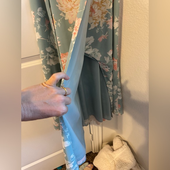 A+F Elevated Flowy Floral Skirt - Picture 4 of 6